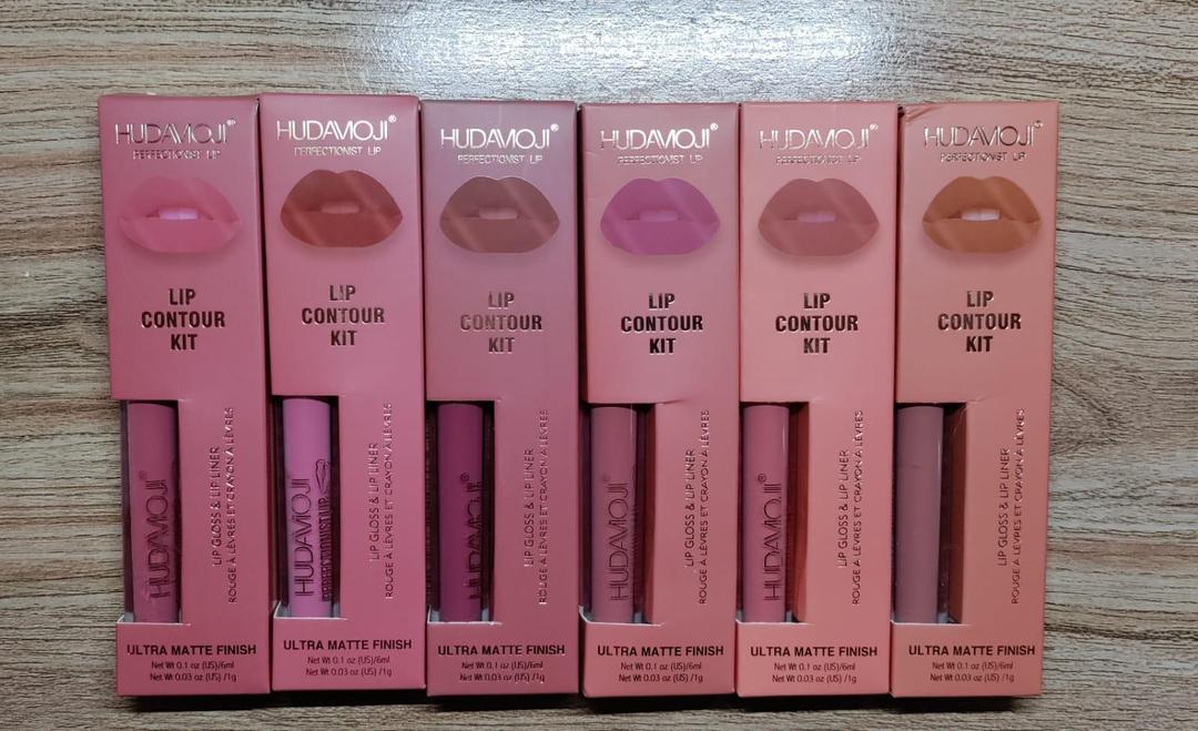 Ultra Matte Lip Gloss & Pencil Set for Pakistani Lips