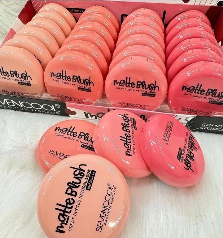 Sevigny Cushion Blush Powder Matte Pink 3/4
