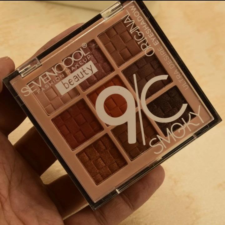 Matte & Glitter Eyeshadow Kit for Pakistani Bridesmaids