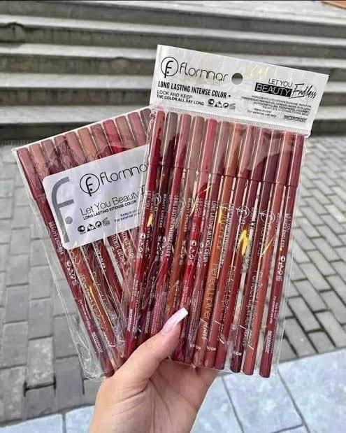 Waterproof Lip Pencil Pencil 6 Shades Long Lasting